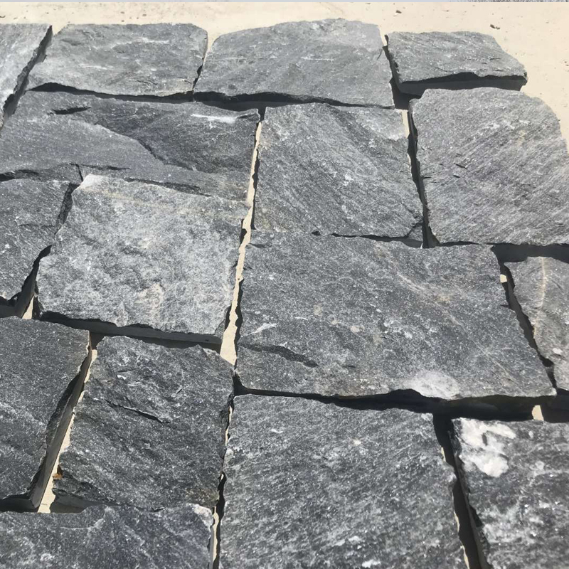 Black Quartzite Irregular Flagstone